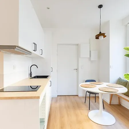 Apartment Darbefeuille, Grand Centre 2 Personnes *