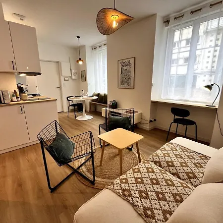 Darbefeuille, Grand Centre 2 Personnes Apartment