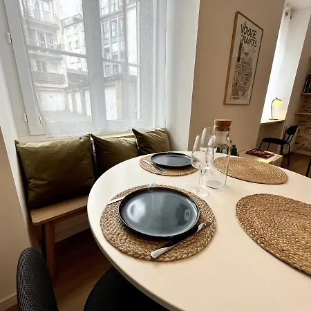 Apartment Darbefeuille, Grand Centre 2 Personnes *